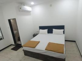 Kuber palace, hotel di Dwarka