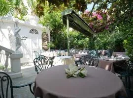 Le Magnolia