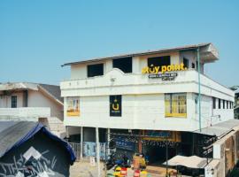 Stay Point Premium Capsule and Rooms in Calicut Beach, hotel in Kozhikode