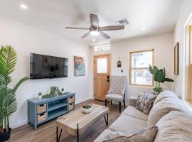 Downtown Bungalow -duplex - Ev Charger, bangalo Tucsonis