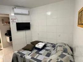 Cantinho Aconchegante- Quarto 03 Família - com AR