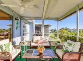 Pool Access Condo 4 Mi to Bradenton Riverwalk!