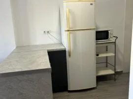 La Ferroviaria - Pequeña Suite De 1 Dormitorio Con Salón y Office más Baño Privado - Prohibido Fumar- Sin Ascensor-