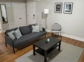 Studio Apartment A - Full Kitchen - Cozy and Modern