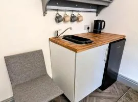 Private Ensuite Room