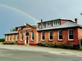 Mossburn Railway Hotel