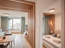 SKY PARK - Luxury Apartment - Free Parking