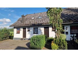 Maisonette-Traum mit Dachterrasse und Panorama, hotel i Stryck