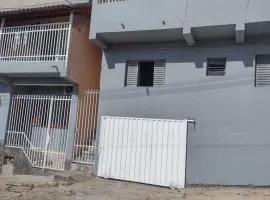 Apartamento avenida 11 com ar condicionado