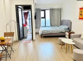 Studio-Luxury-Vinhome Smart City Mỹ Đình