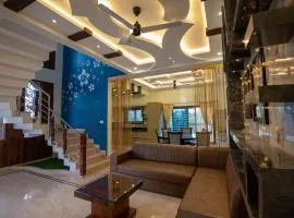 Cascade Villa Spacious 5BHK Luxury Villa