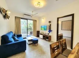 Beachside 1BHK Apartment - Pool, Gym & Modern Comforts, Candolim