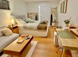 The Mann Homestay, Premium King Room with Private Ensuite, Near Waihi & Coromandel