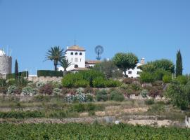 Hotel Mas Boronat, hotel v destinaci Salomó