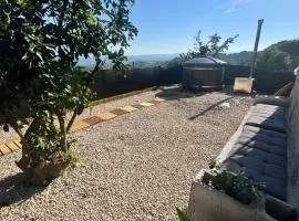 Casa en la montaña con jacuzzi exterior y piscina