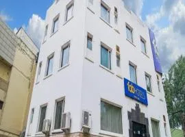 FabHotel Marble Arch Karol Bagh