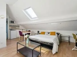Chic Studio with Parking in Charleville-Mézières