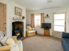 Ginnys Cottage by Aldeburgh Coastal Cottages