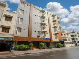 FabHotel Lime Tree - Nr Yashobhoomi Convention Centre