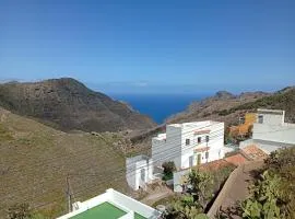 New apartments "Sea view" with kitchen and private bathroom