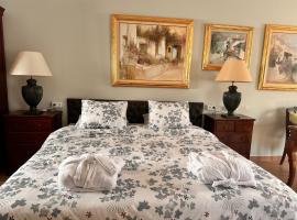 Villa IRI Habitación N 4 - Suit con balcón, hotel en Pineda de Mar