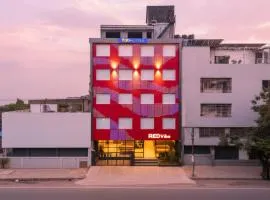 FabHotel Red Vibe - Kasturba Nagar