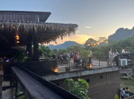 Ban Laos Guesthouse, hôtel à Vang Vieng