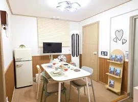 Licensed accommodation Hongdae Sinchon10min 2Room
