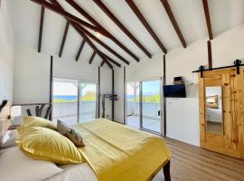 BEL BO Haut de villa vu mer et accès mer, luxe hotel in Deshaies