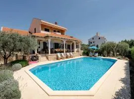 5* Seaview Villa Clara for 12+ guests, Kožino
