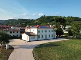 Soggiorno in Villa - apt n2 with kitchen