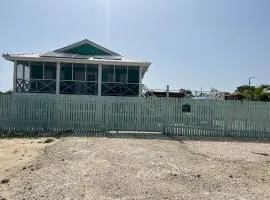 Byron's Belize Dream