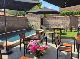 Oud Tolkantoor, hotel in Alveringem