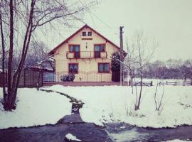 Ograda Bunicilor Sarata, hotel in Sărata