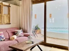 Al Zahra Suites