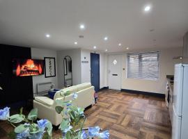 The Nook Free Parking Short way City Centre, hotel in Hull