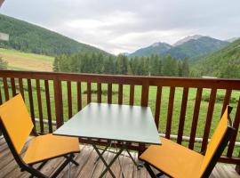 Granges d'Arvieux, Splendide T2, Rdc, Vue dégagée, hôtel à Arvieux