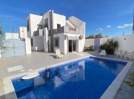 Maison Bourgo, hotel a Awlād ‘Umar