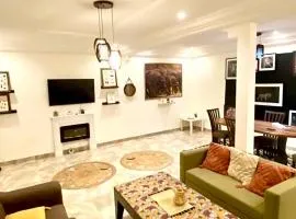 Belle maison familiale spacieuse à Dakar Sénégal HOME TERANGA