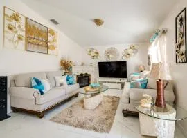 Elegance in Ocala Tranquil Home w Gazebo