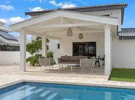 3 bedroom cozy villa close to Jan Thiel Beach