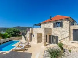 Villa Mare Private Stone Villa with Heated Pool and Garden