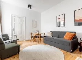 Global Living - Design Apartment I Central I Smart-TV I Kitchen I Berlin