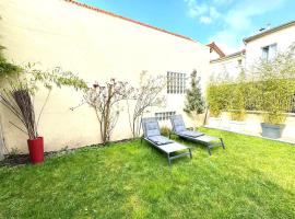 Spacieuse maison avec jardin privé proche Paris, villa in Colombes