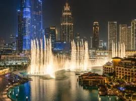 Panoramic Burj 5br Condo with Full Led & Fountain View