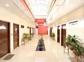 Hotel O Amar Inn