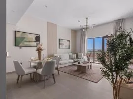 Luxury 1br Yas Island, Golf & Water Views!near F1