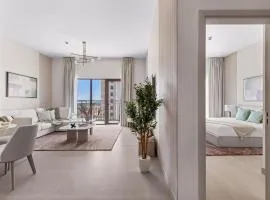Luxury 1br Yas Island, Golf & Water Views!near F1