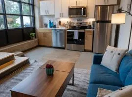 Brand New Uptown 1BR Apartment Fayette 101