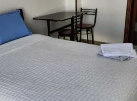 HABITACION EN CASA PARTICULAR A UNoS PASOS DE LA UNAD